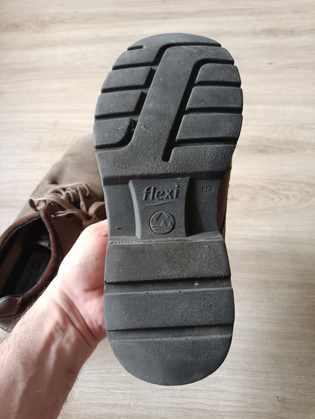 Zapatos de piel T 40