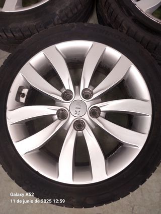 Llantas Kia Carens 4  R17" - 3 unidades