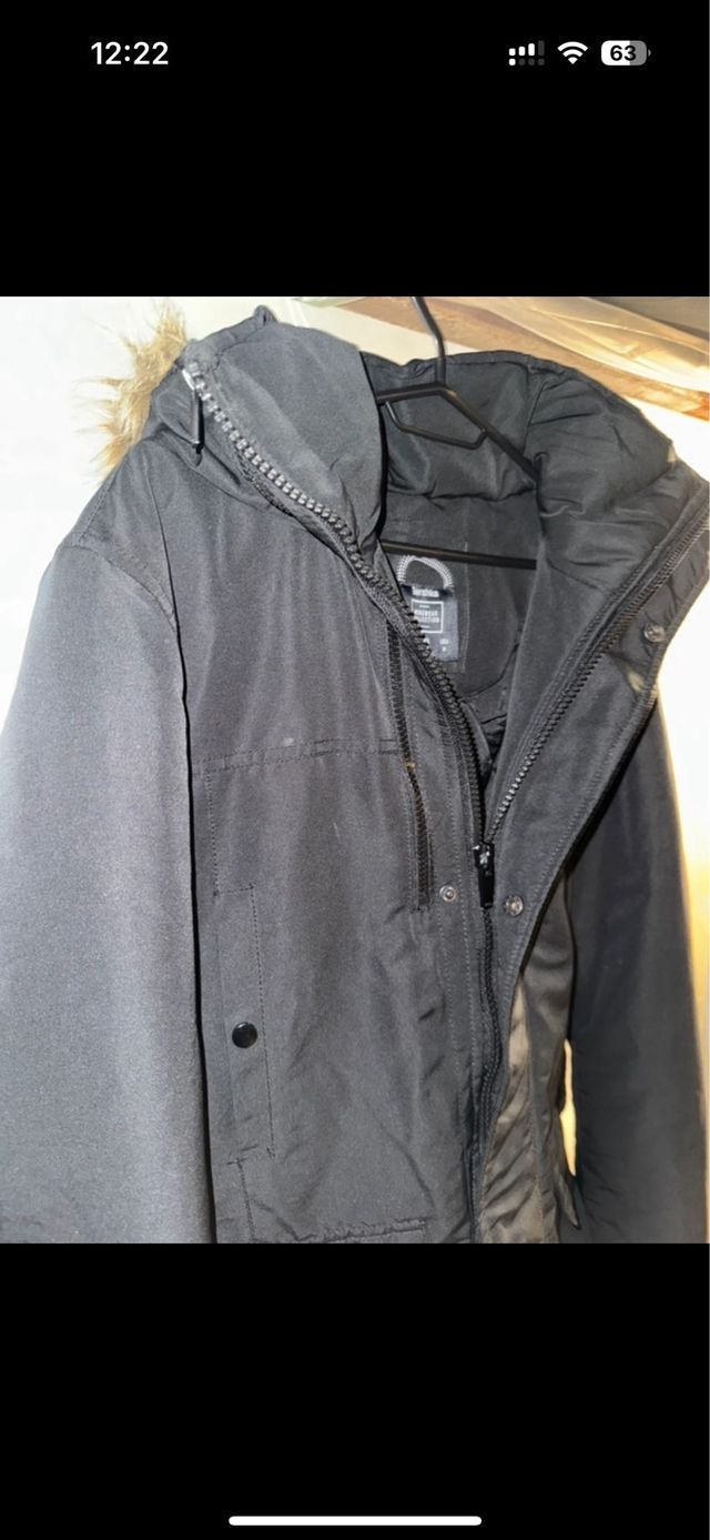 ABRIGO BERSHKA Talla M