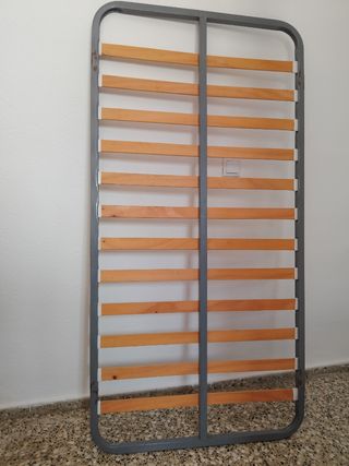 Somier metálico con láminas de madera