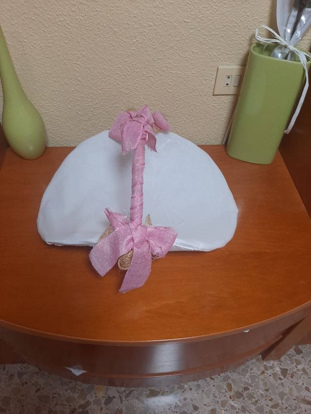 Cestas mimbre forradas rosa-blanco