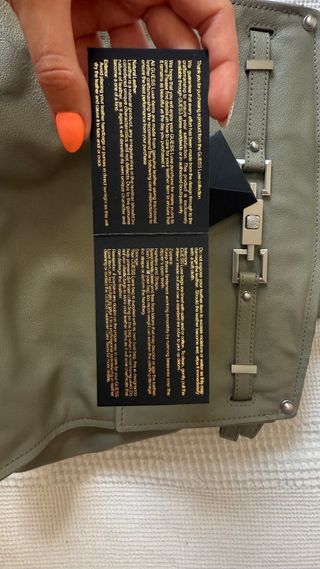 Bolso Guess Luxe verde oliva