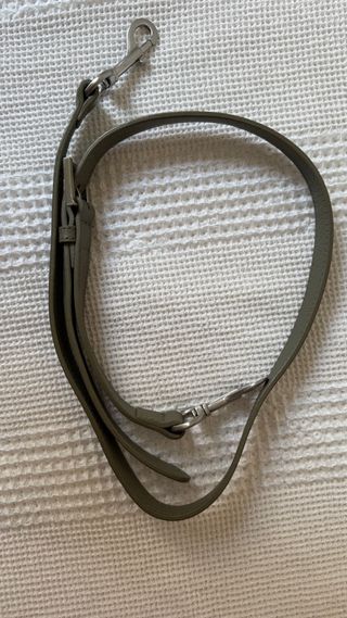 Bolso Guess Luxe verde oliva