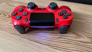 Mando PS4 Rojo ORIGINAL - PlayStation 4, PC...