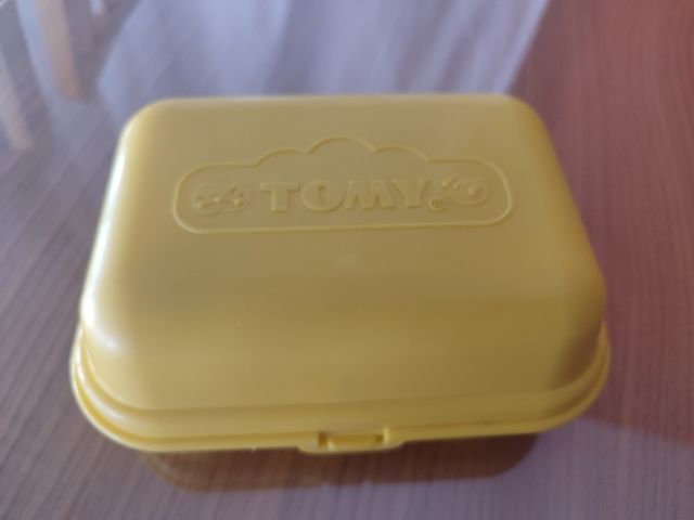 Pack - Huevos encajables Tomy bebé y dos puzzles