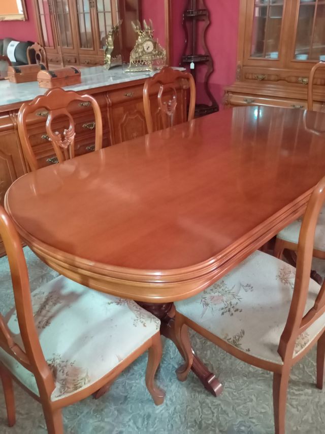 Mesa comedor clásica madera