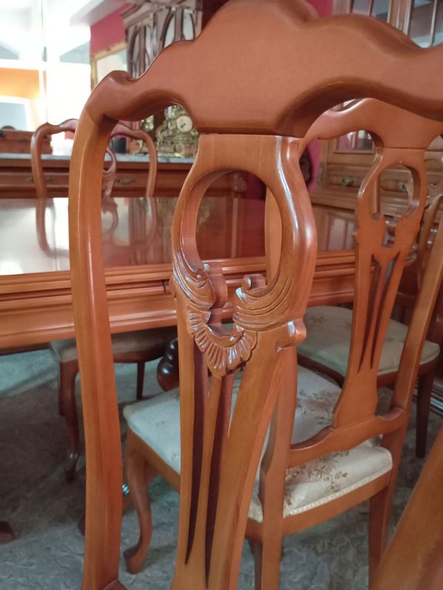 Mesa comedor clásica madera