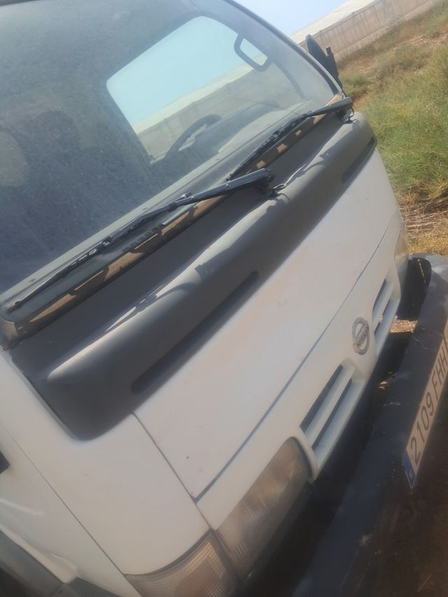 DESPIECE Cabina nissan cabstar