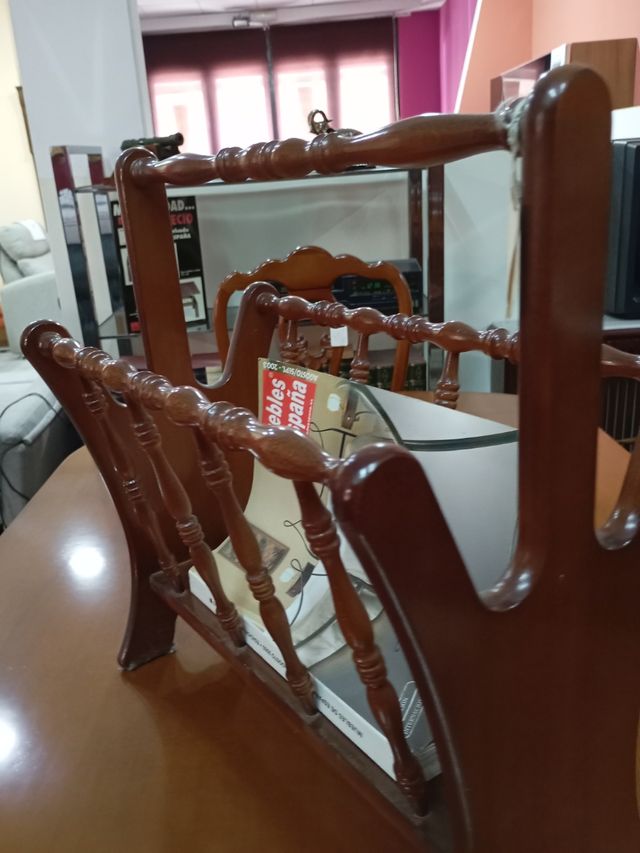 Revistero madera clásico