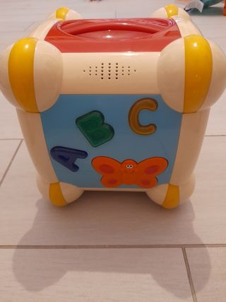 Gioco Chicco Cubotto Parlante bilingue