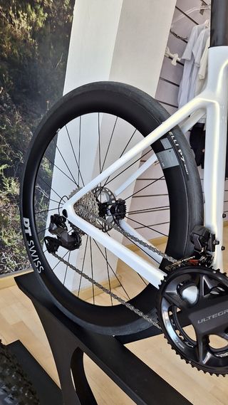 Ruedas DT Swiss ARC 1600 Dicut 50