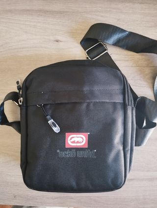 Bandolera Ecko Unltd. negra