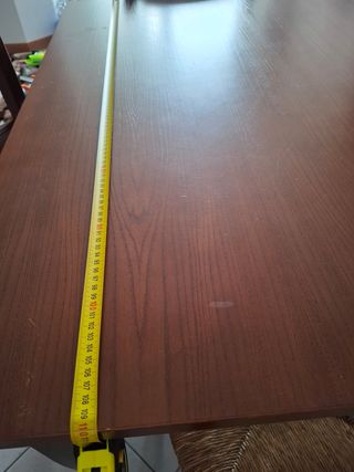 Tavolo legno marrone + 4 sedie