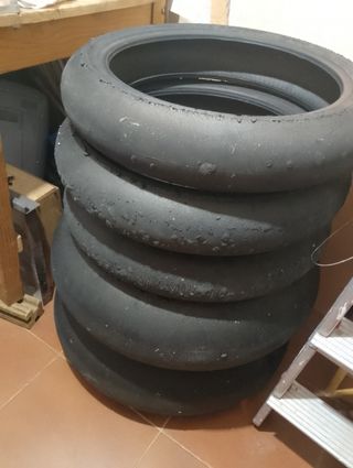 Neumáticos Slick Moto 