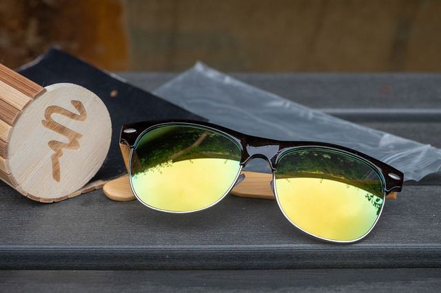 Gafas de sol, marca uneven a estrenar