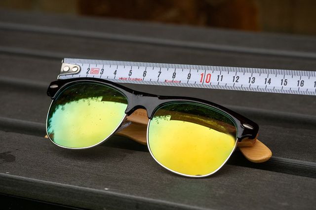 Gafas de sol, marca uneven a estrenar