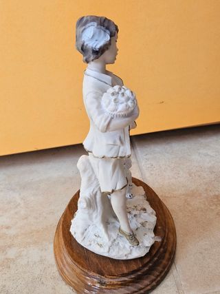 Statua porcellana vintage copia Capodimonte