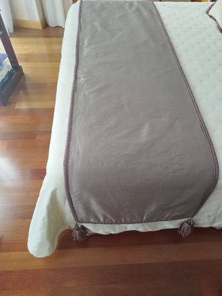 Plaid seda malva/ lila  cama matrimonio