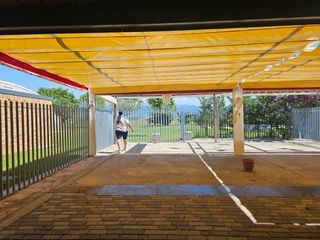 Carpa porche pergola de 10 metros por 5 .