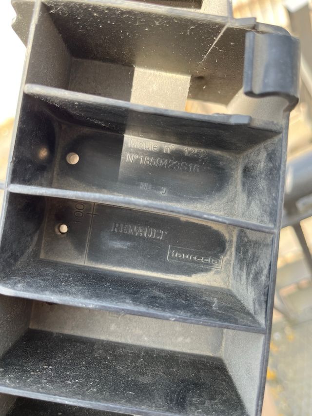 Traviesa parachoques Clio 3