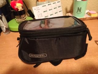 Bolsa bici, cuentakm Sigma, gafas