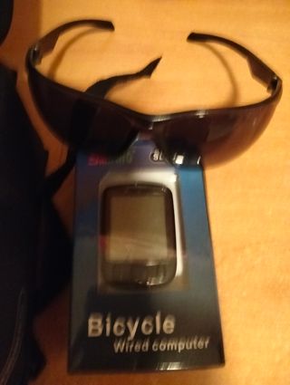 Bolsa bici, cuentakm Sigma, gafas