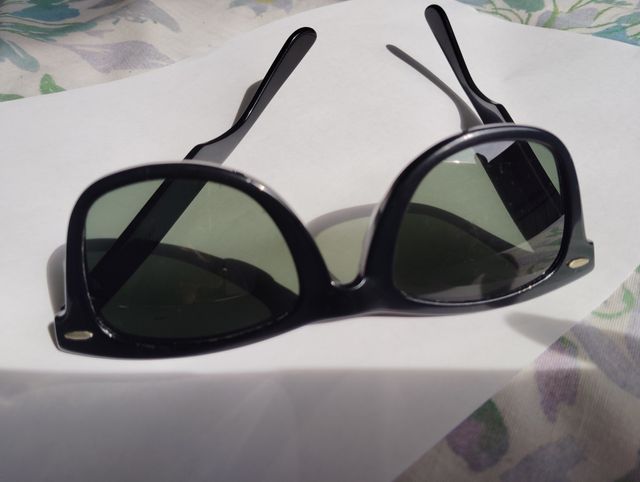 Ray-Ban Wayfarer Made in USA años 80's 45€