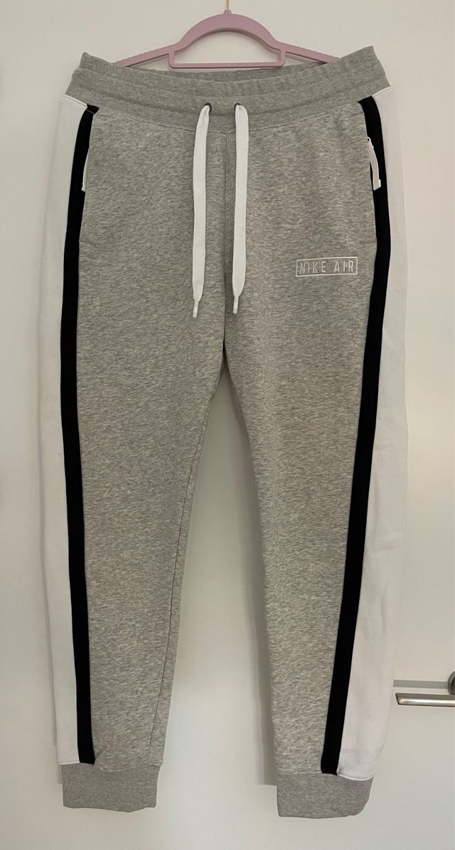 Pantalones Nike Air - Gris, negro y blanco.