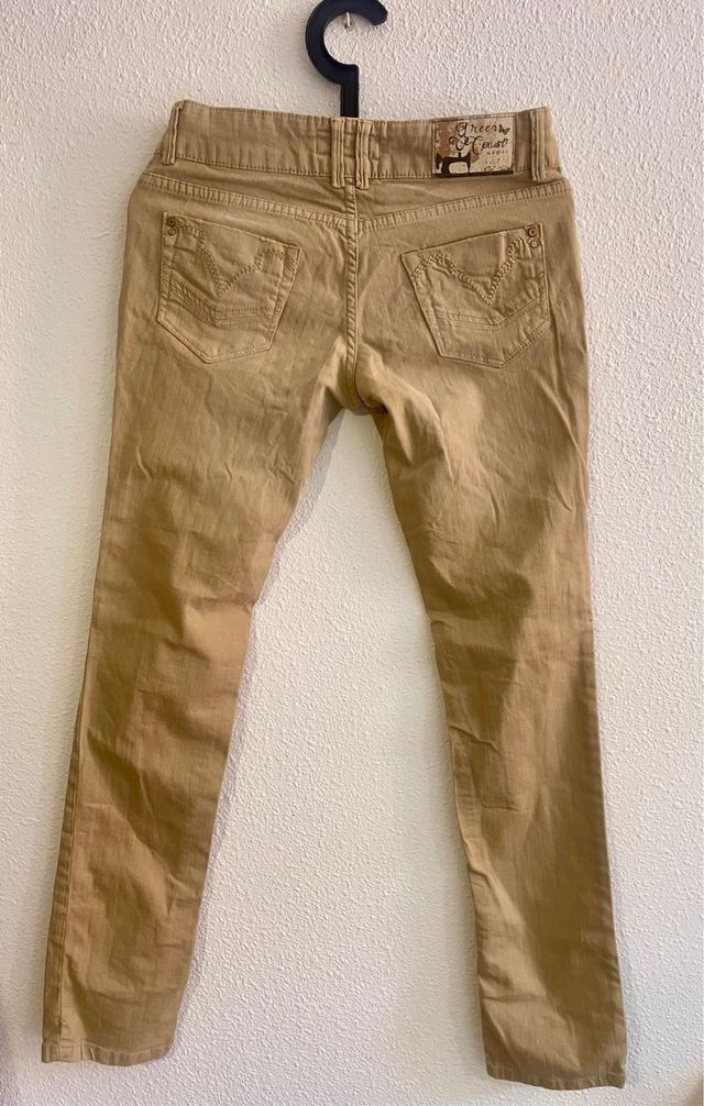 Pantalones Green Coast beige