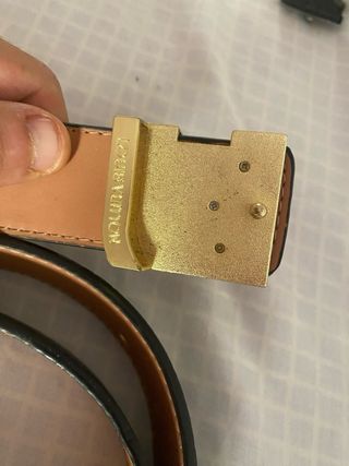 Cinturón LV Hombre Negro y Dorado