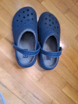 Crocs azules - Zuecos de invierno