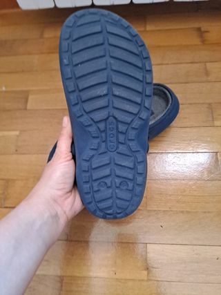 Crocs azules - Zuecos de invierno