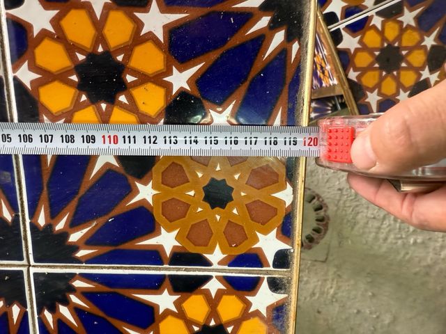 Mesa+2 taburetes estilo antiguo