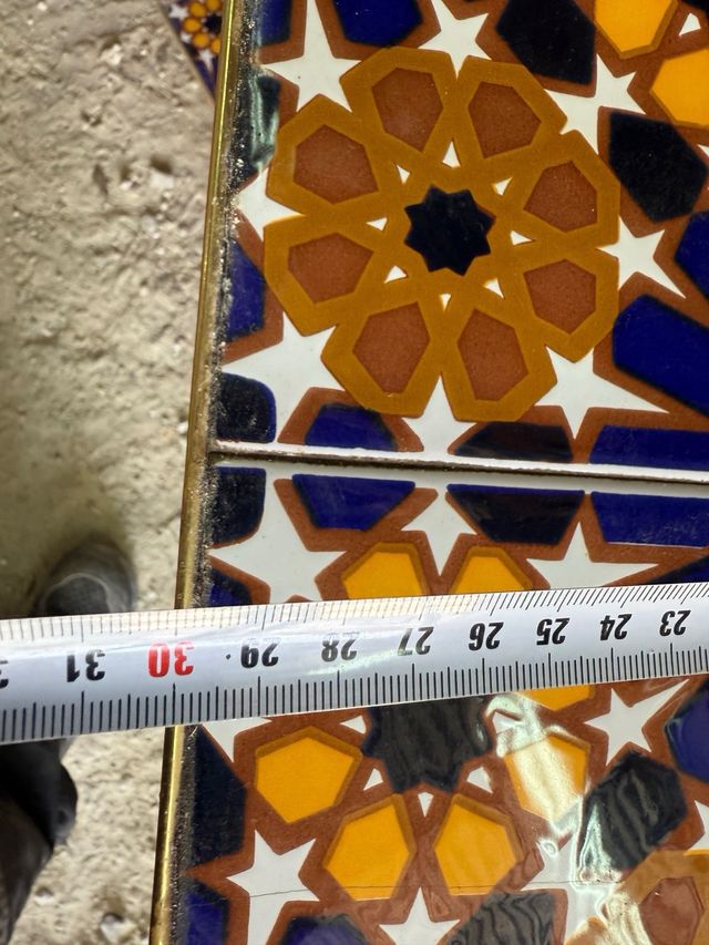 Mesa+2 taburetes estilo antiguo