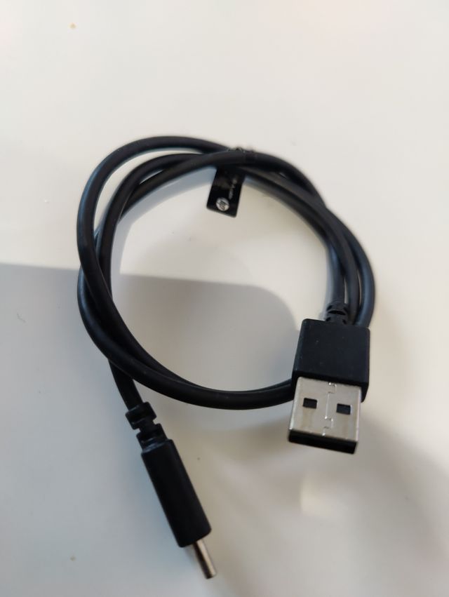 Cable USB-C a USB negro