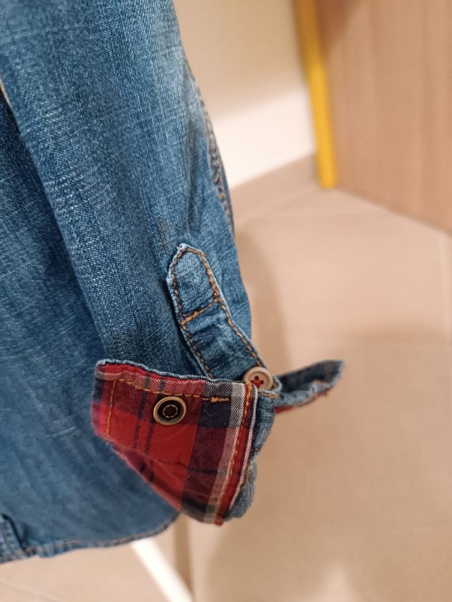 Completo bimbo: camicia jeans, camicia a maniche c