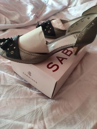 Zapatos tacón Sabrina 40 grises