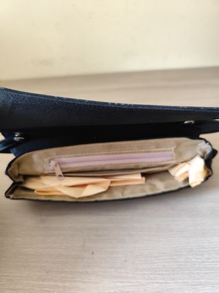 Bolso negro para boda