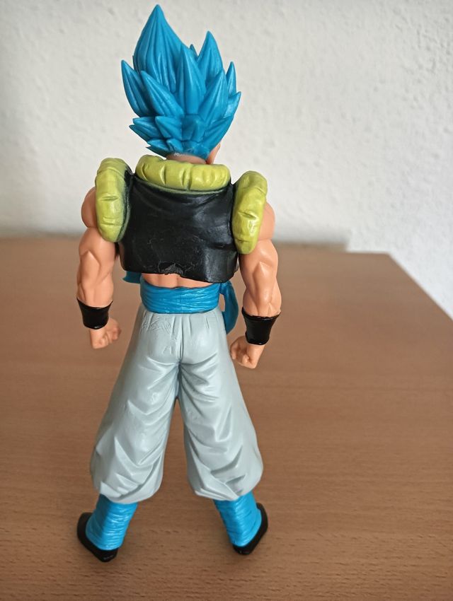 Figura Gogeta  Super Saiyan Blue