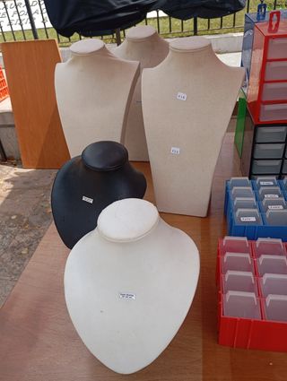 5 Maniquies Joyas - Blanco & Negro