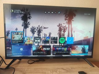 Xbox One + 3 mandos