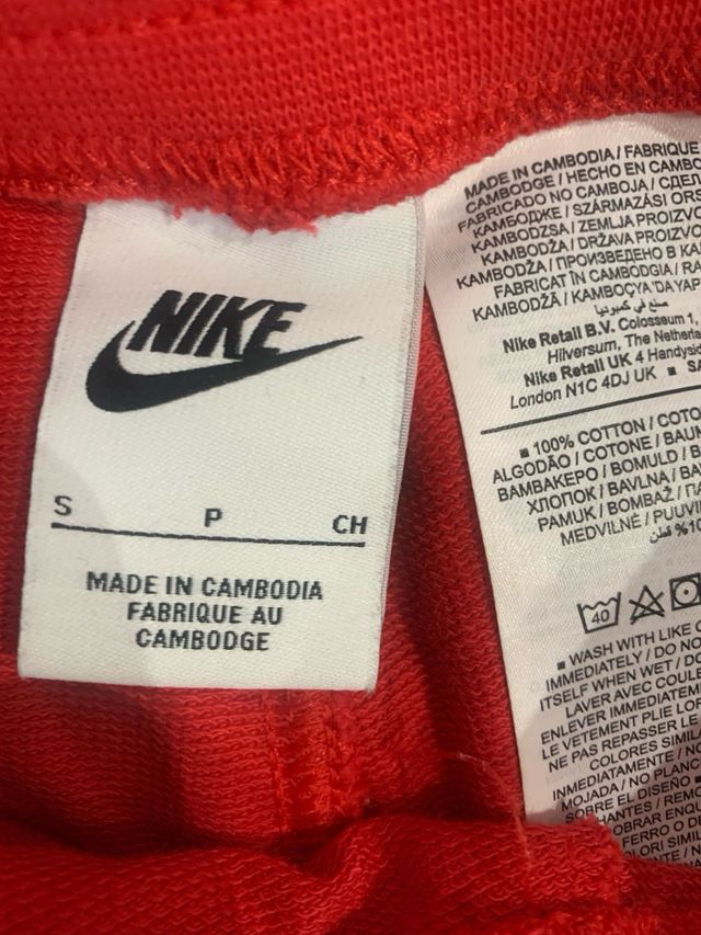 Shorts Nike rojos