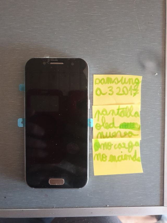 16 Teléfonos Rotos - Repuestos