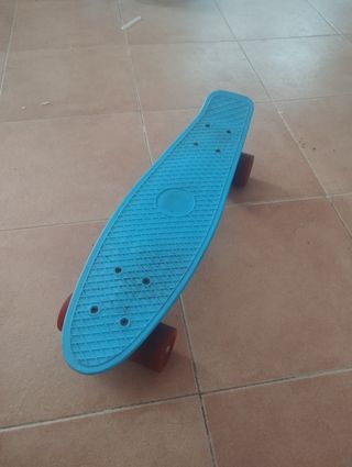 Mini monopatín azul