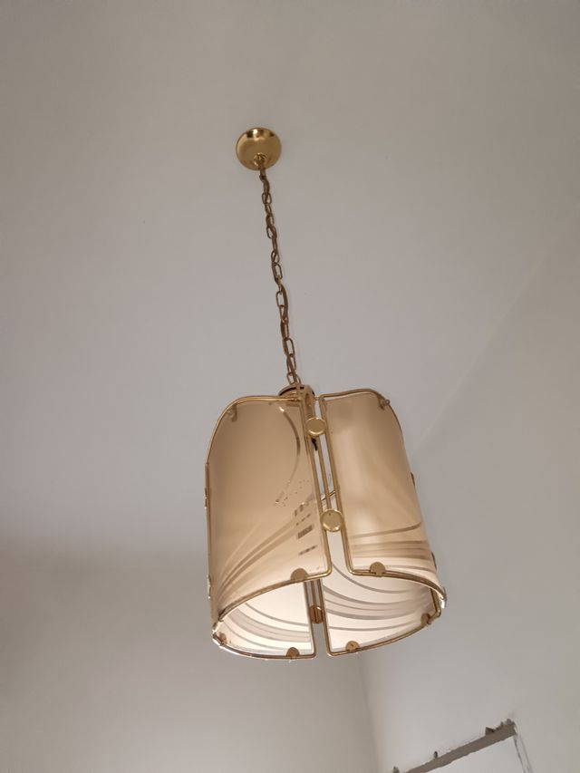 Lampadario vintage vetro beige e oro