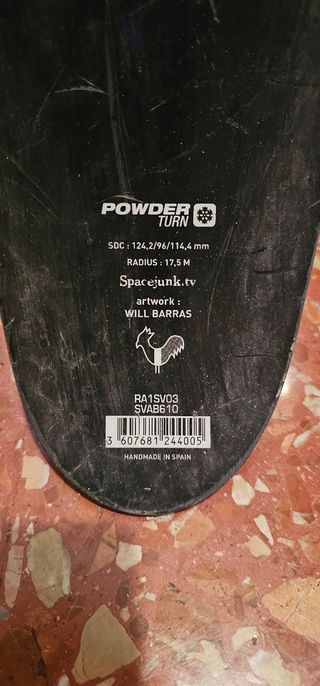 Esquís Rossignol S3 Skull + Fijaciones