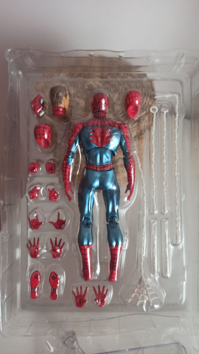 Figura Spiderman PRECIO NEGOCIABLE