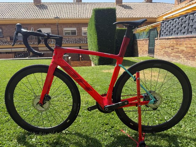 BH G8 Carbono - Bicicleta Carretera