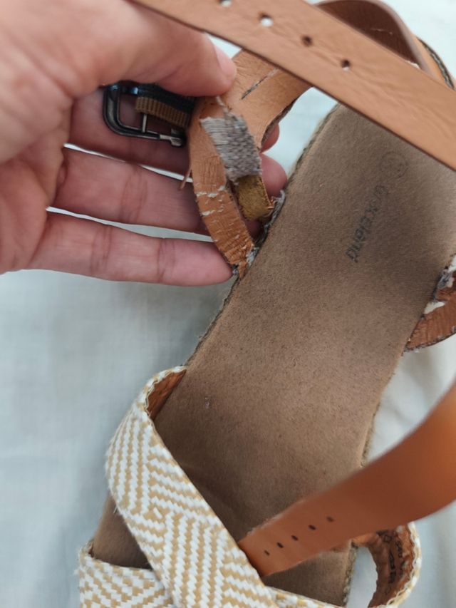 Sandalias cuña niña