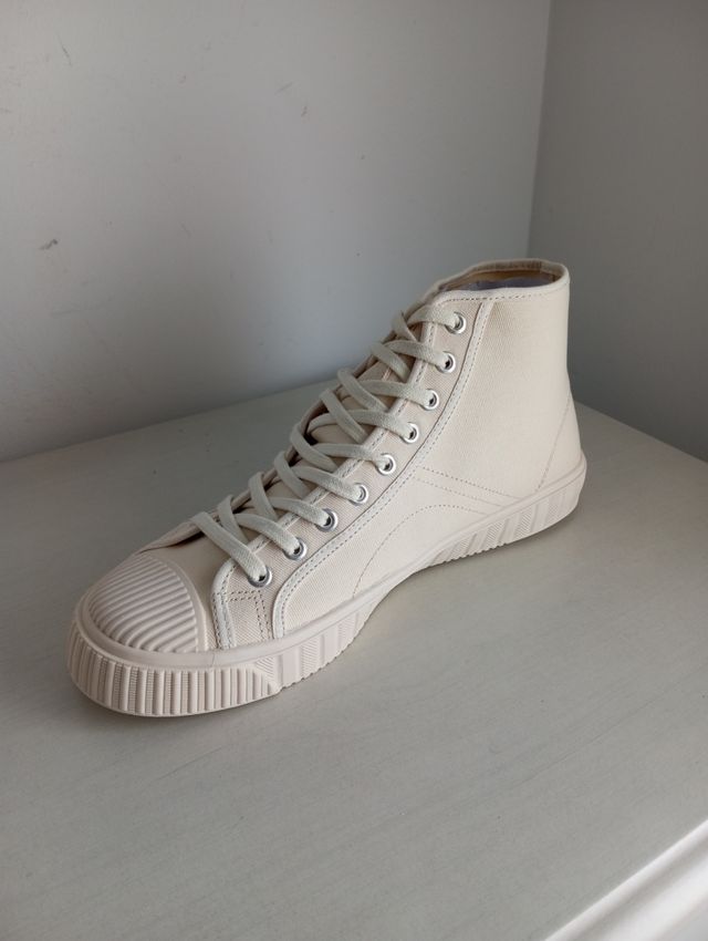 Zapatillas Zara beige hombre